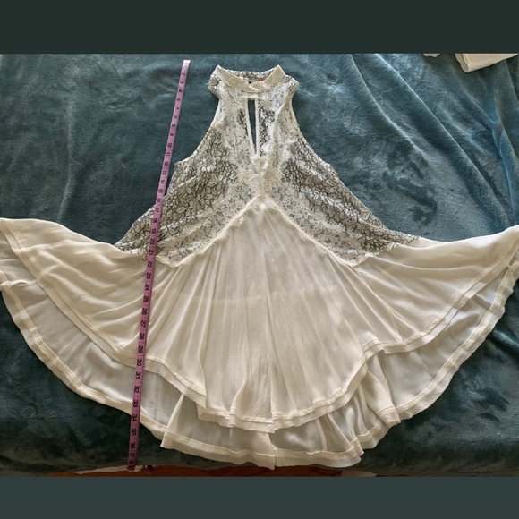 Free People Tell Tale Lace Cutout Contrast Top, S - Picture 6 of 8